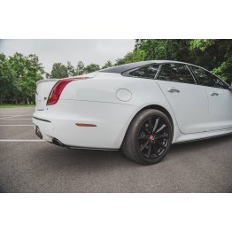 Накладки сплиттеры боковые на задний бампер на Jaguar XJ IV